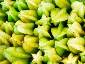 Alimentos que serão tendência em 2020 está a carambola